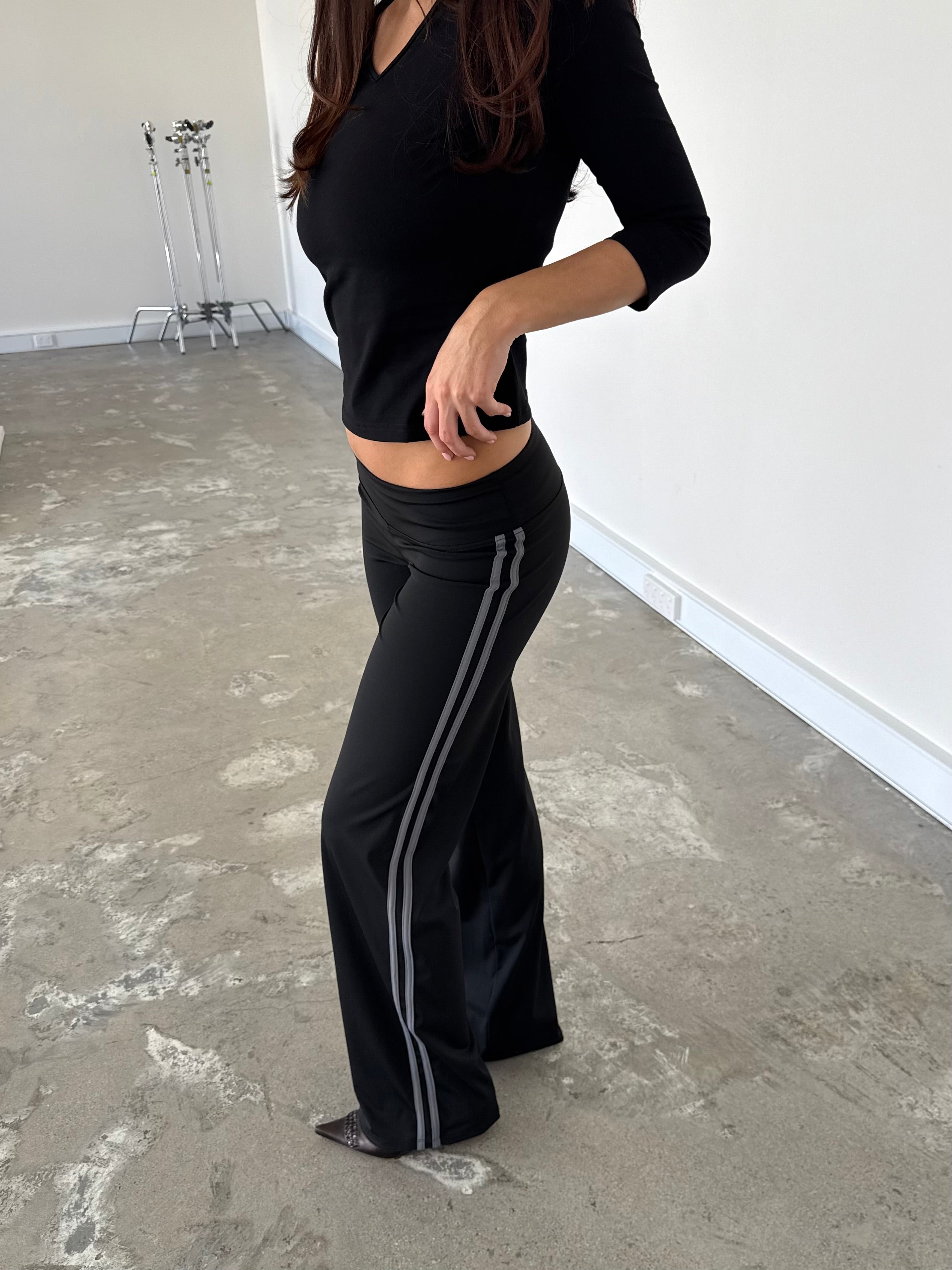 Signature Pant - Black