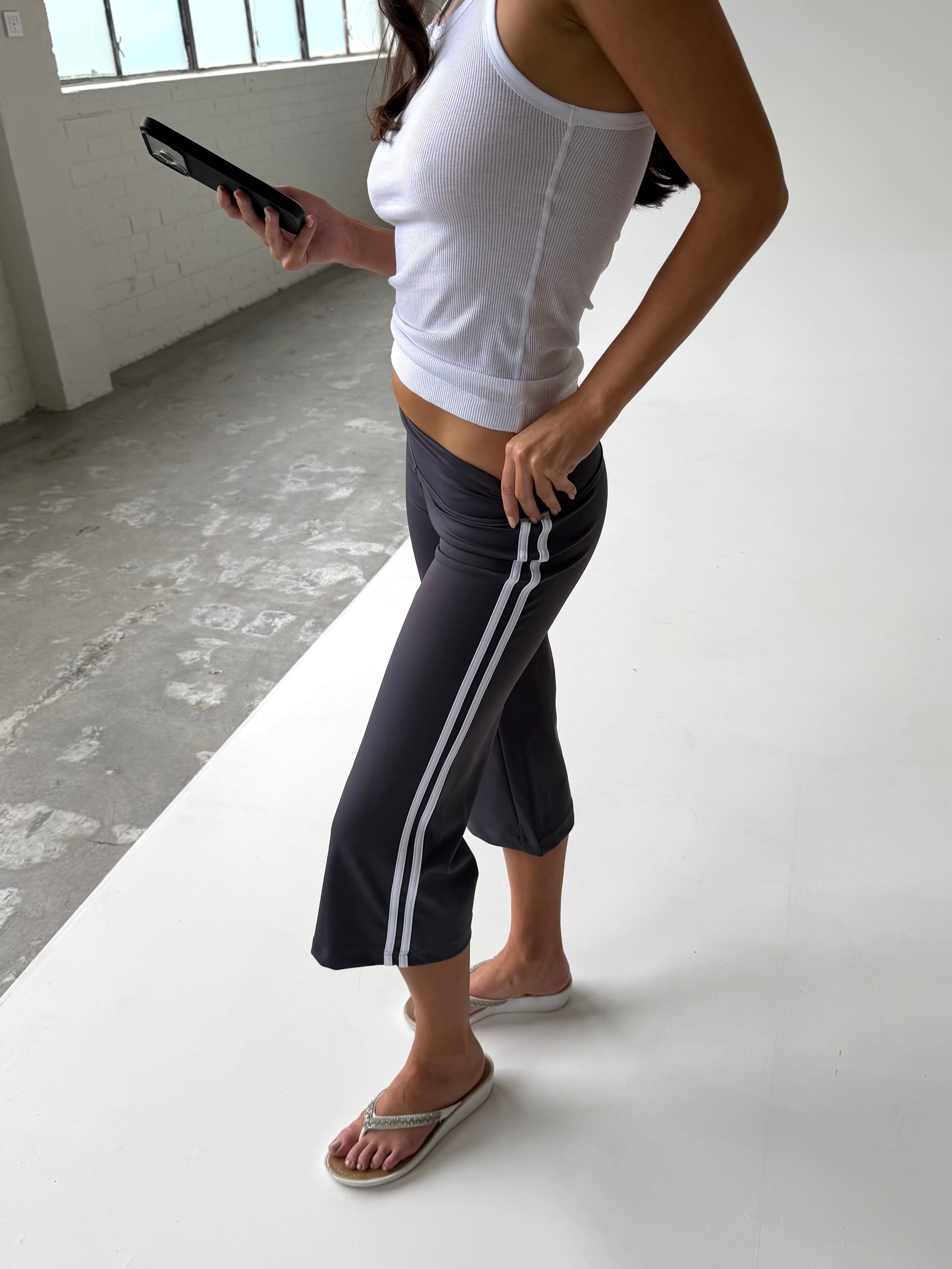 Signature Capri - Slate